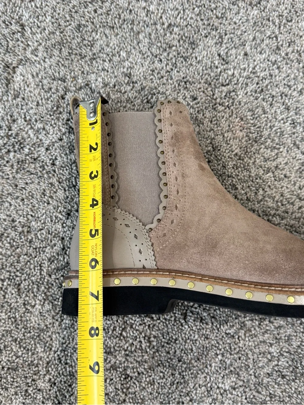 Free People Atlas Chelsea Boots Suede Studded Flats Boho Taupe Women’s 39.5 US 9